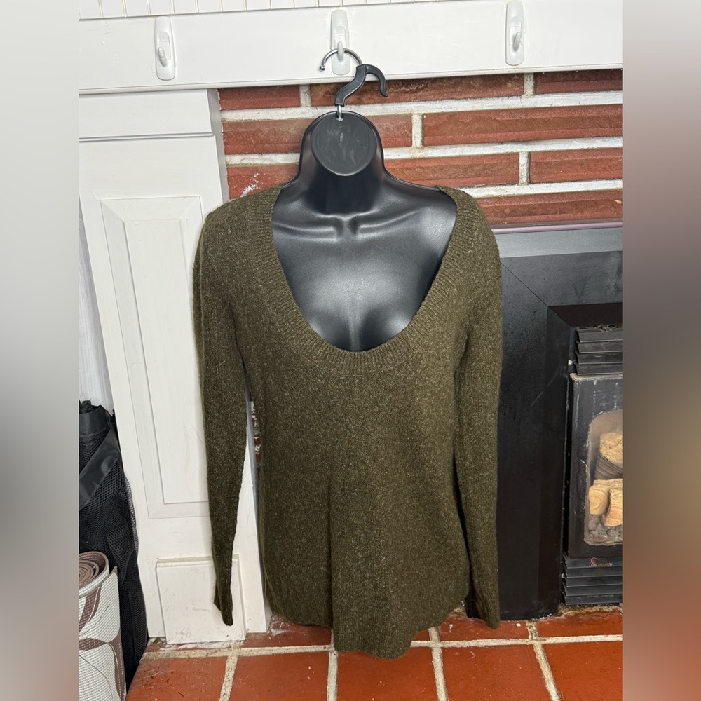 Michael Kors Size M Olive Wool Blend Knit Sweater